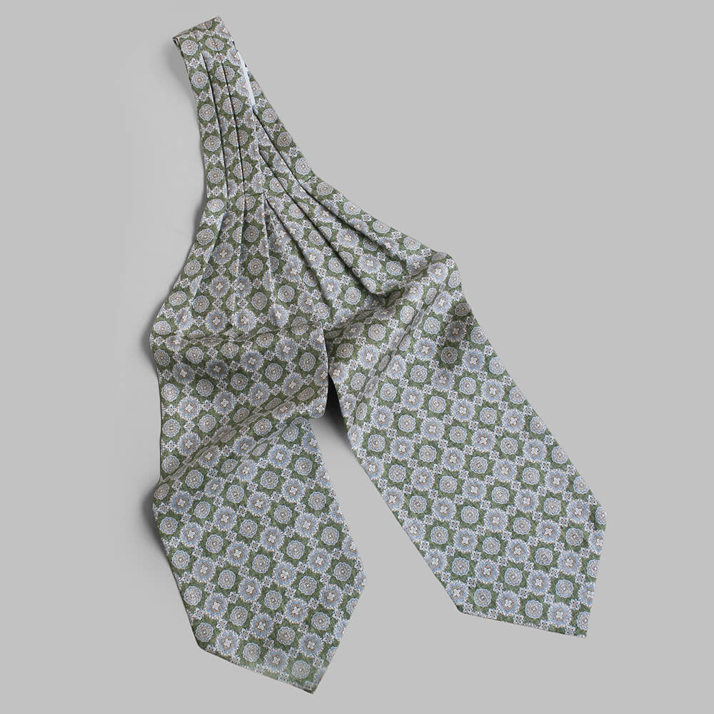 [Silvio Fiorello] Silk Ascot Tie with Small Pattern (sil00073) (sil000