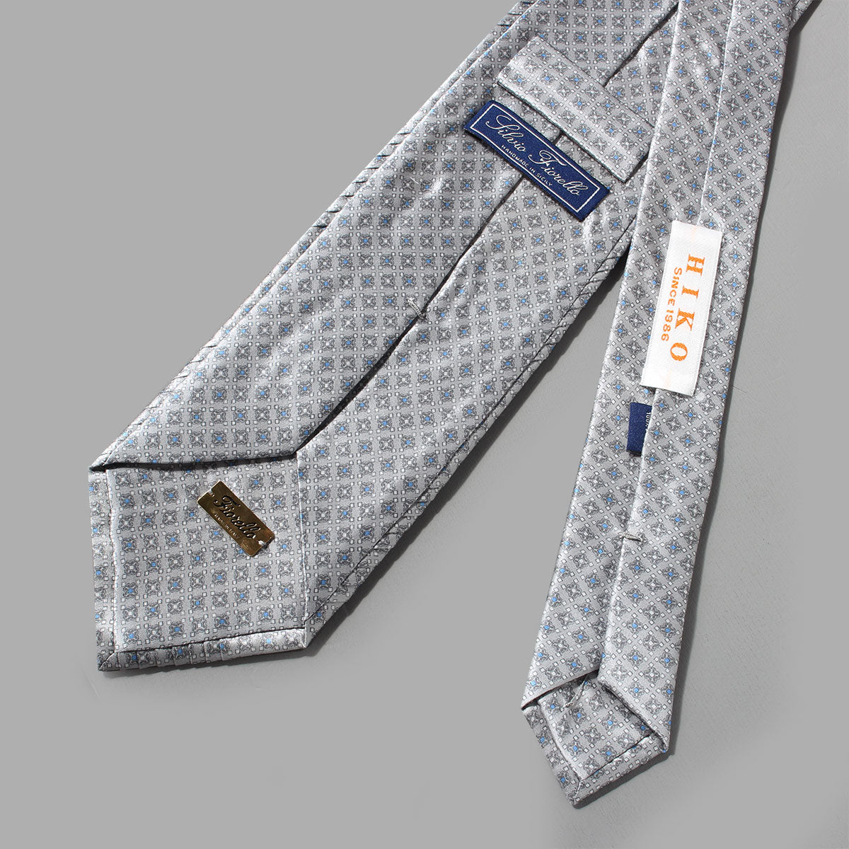 Silvio Fiorello/シルヴィオ・フィオレッロ】プリーツシルクネクタイ